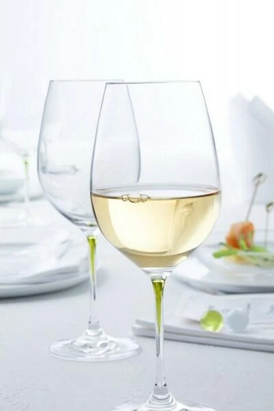 Leonardo Weingläser La Perla In Grün, 2er Set – Bild 2