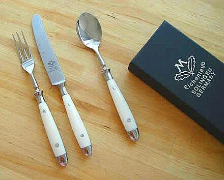 Eichenlaub Obstmesser Aus Acryl, Weiß – Bild 2